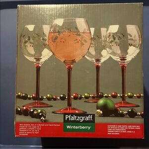 Pfaltzgraff Winterberry Wine Glasses - Red Stems